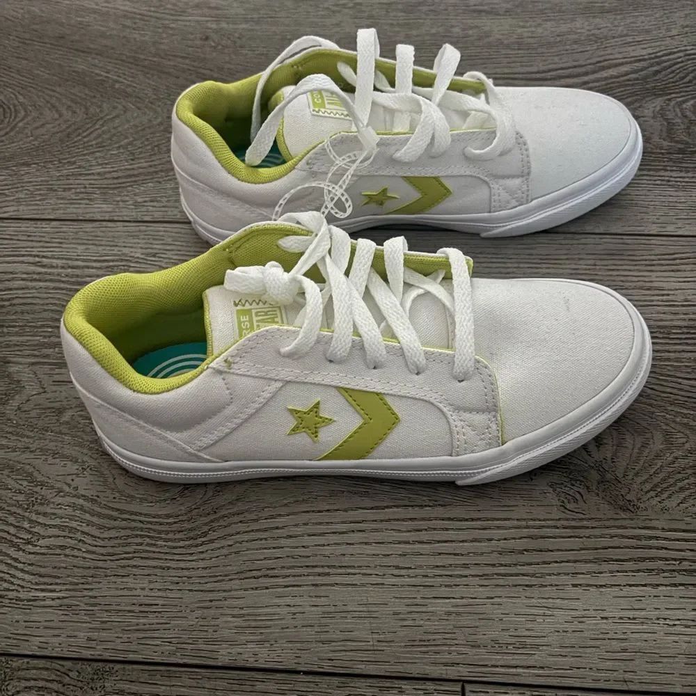 Converse White and Green Sneakers NWOT